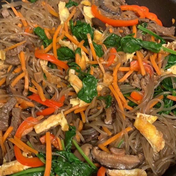 Korean Sweet Potato Noodles (Japchae)