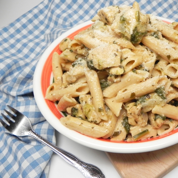 Instant Pot® Chicken Florentine Pasta