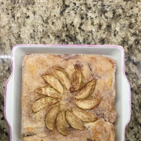 Moist Passover Apple Cake