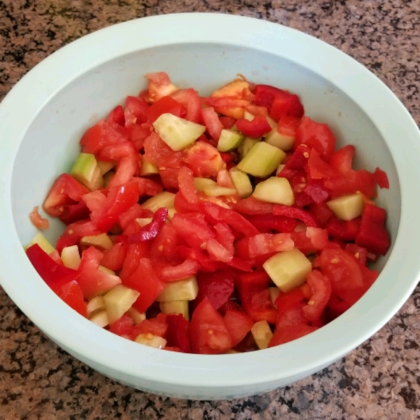 Tomato and Pepper Salad