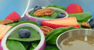 Spinach-And-Berries Salad With Non-Fat Curry Dressing