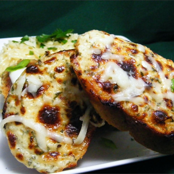 Creamy Cheese Bread