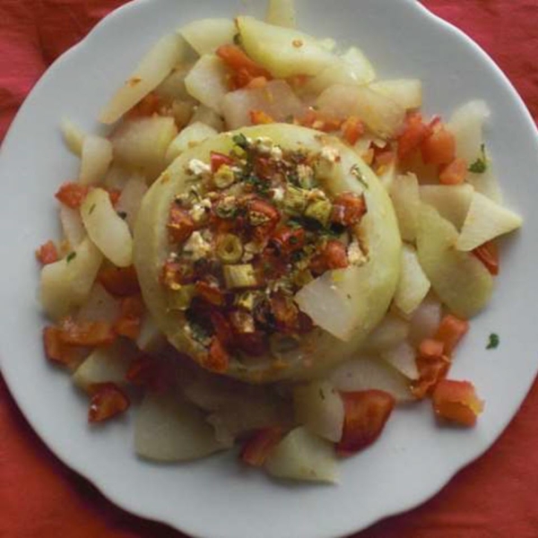 Stuffed Kohlrabi with Tomatoes and Feta Cheese
