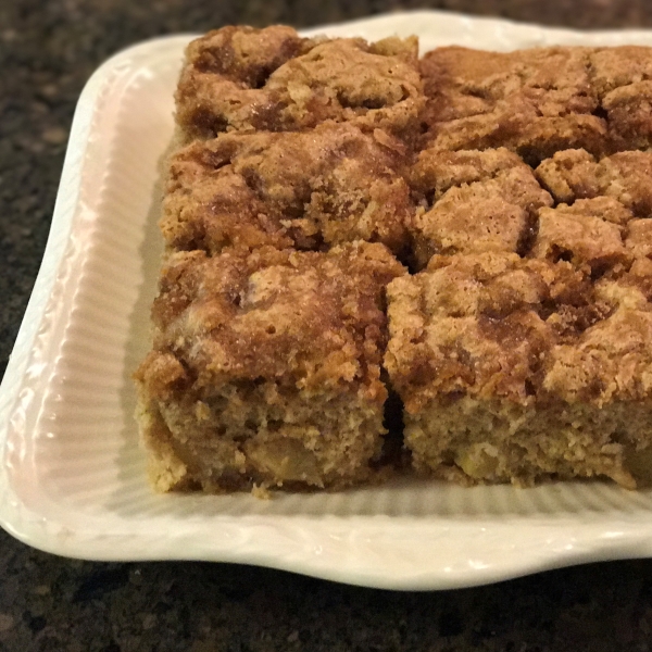 Apple Taffy Cake