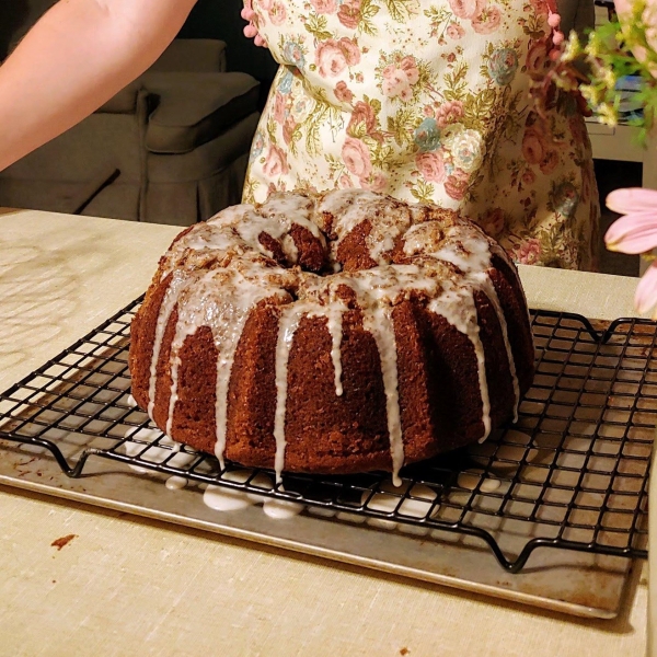 Applesauce Cake VI