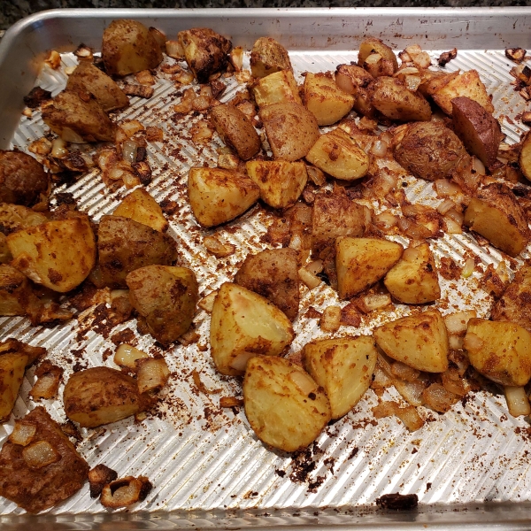 Easy, Spicy Roasted Potatoes