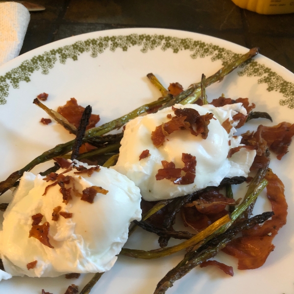 Roasted Asparagus Prosciutto and Egg