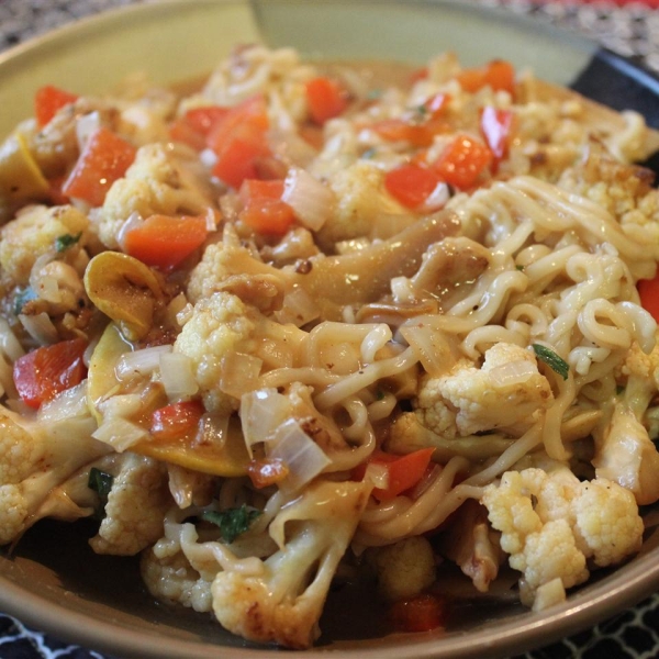 Ramen Noodle Broccoli Salad