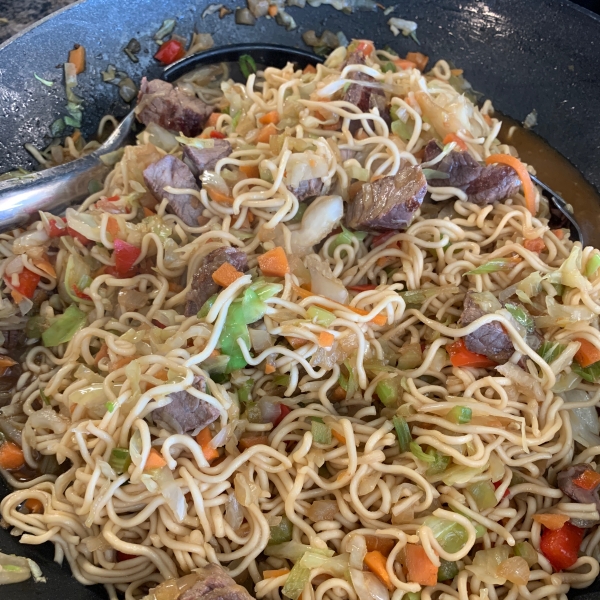 Spicy Thai Steak and Vegetable Stir Fry