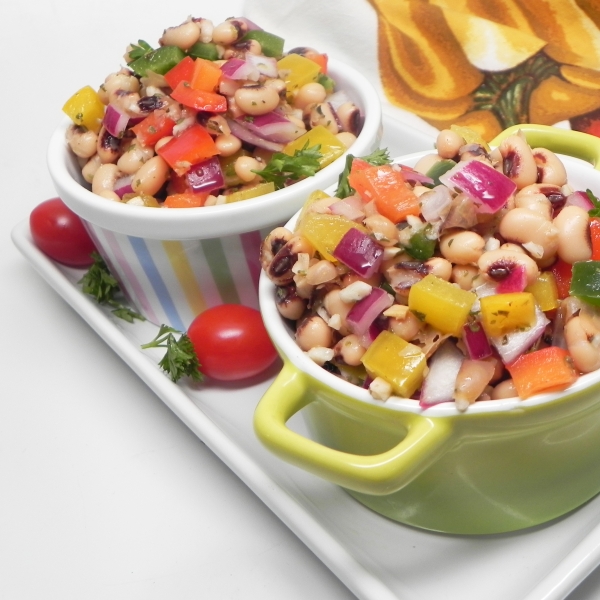Garlic Lemon Black-Eyed Pea Salad
