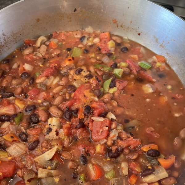Vegetarian Bloody Mary Bean Chili