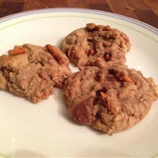 Nutella® Peanut Butter Pretzel Cookies