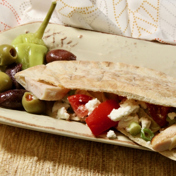 Mediterranean Chicken Pitas
