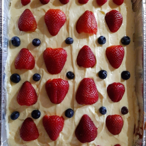 Lemon Pudding Poke Cake
