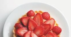 Strawberry Tart with Truvia® Natural Sweetener