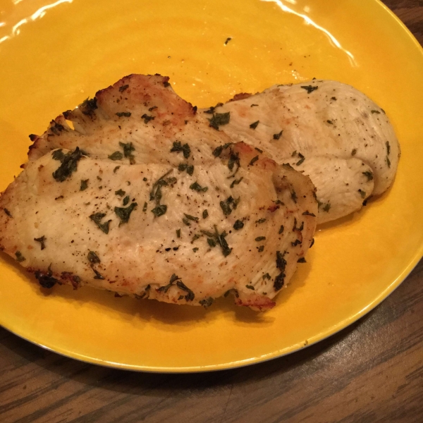 Juicy Grilled Chicken Breasts