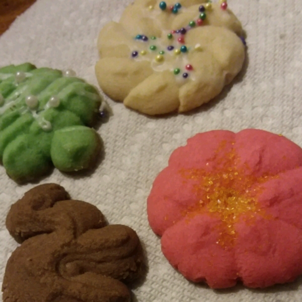 Holiday Spritz Cookies