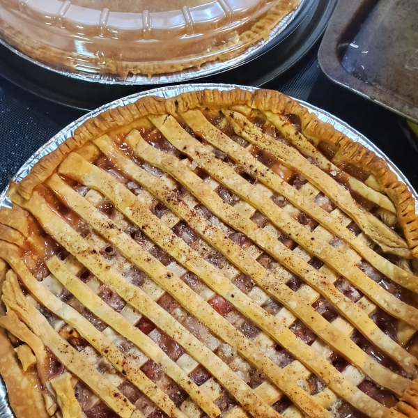 Fresh Rhubarb Pie