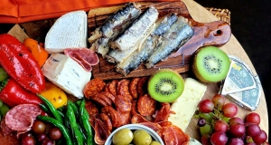 Easy Charcuterie Board