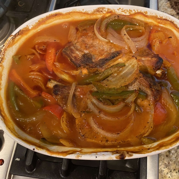 Pork Chops in Red Sauce