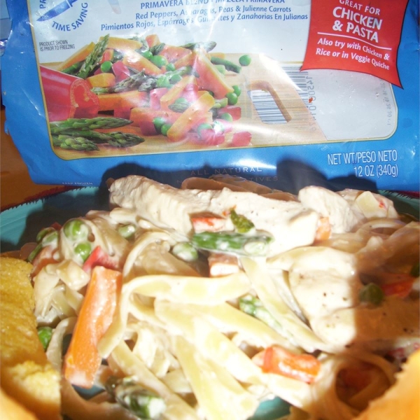 Chicken 'N Pasta Primavera