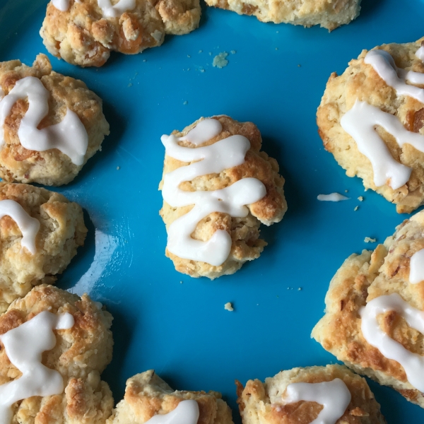 Apricot Almond Scones