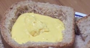 Melody's Famous Beer Cheese