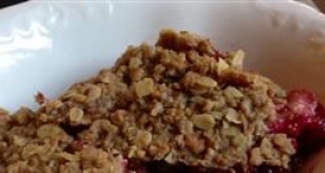 Frozen Berry Crumble