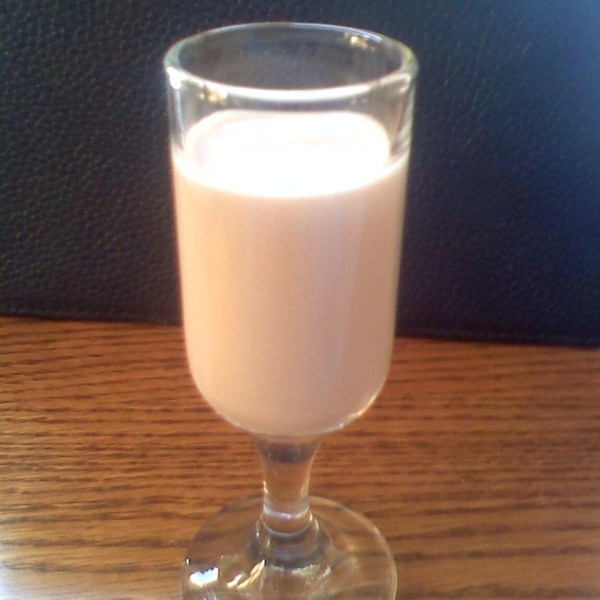 Wolf's Light Irish Cream