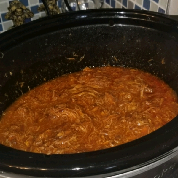 Campbell's® Slow-Cooked Pulled Pork Sandwiches