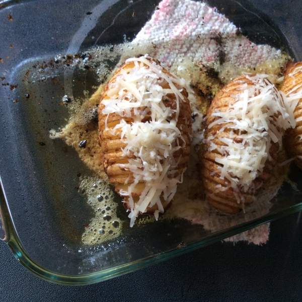 Fabienne's Hasselback Potatoes