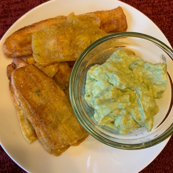 Fried Plantains With Avocado Dip