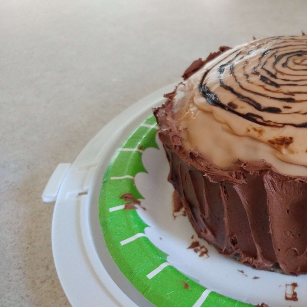 Nutmeg Feather Cake