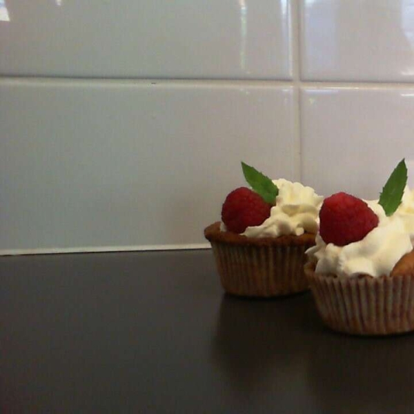 Dark Chocolate Souffle Cupcakes