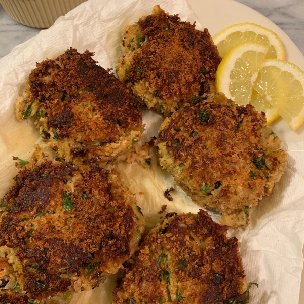 Lori's Famous Crab Cakes