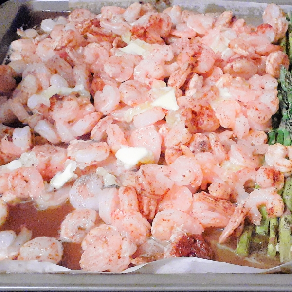 Sheet Pan Lemon Butter Garlic Shrimp with Asparagus