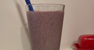 Probiotic Peanut Butter-Berry Smoothie