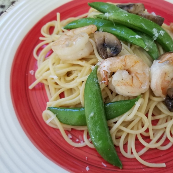 Pasta With Sugar Snap Peas, Parmesan and Mushrooms