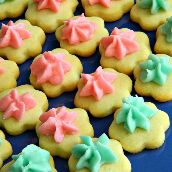 Holiday Butter Cookies