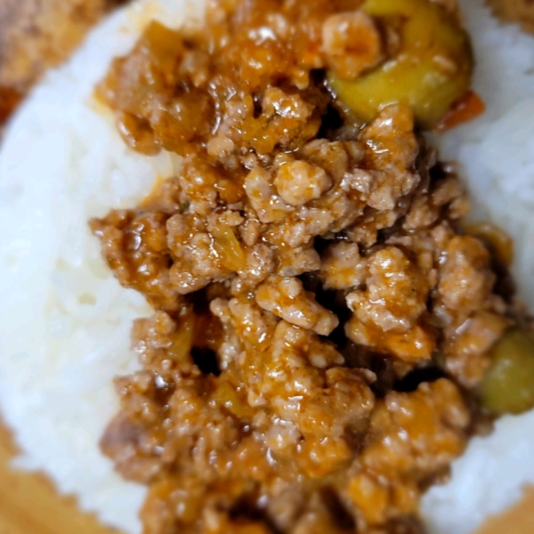 Classic Cuban-Style Picadillo