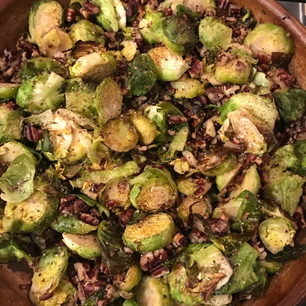 Roasted Brussels Sprouts with Pecans