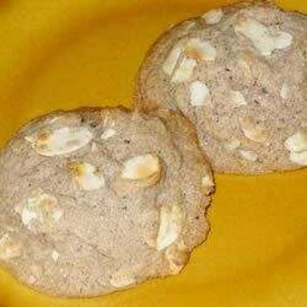Almondy Warmth Cookies