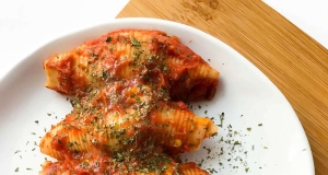 Jumbo Shells Stuffed with Spinach and Corn