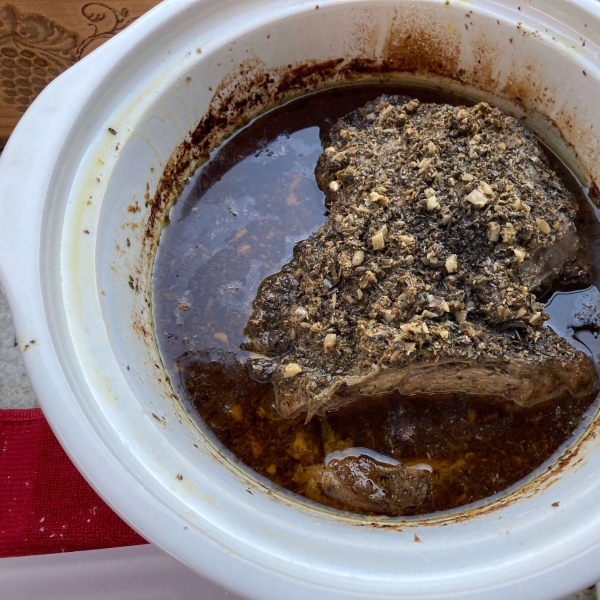 Slow Cooker Leg of Lamb