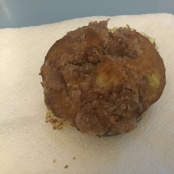 Aunt Norma's Rhubarb Muffins