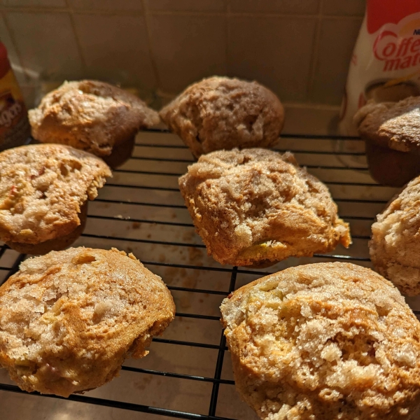 Aunt Norma's Rhubarb Muffins