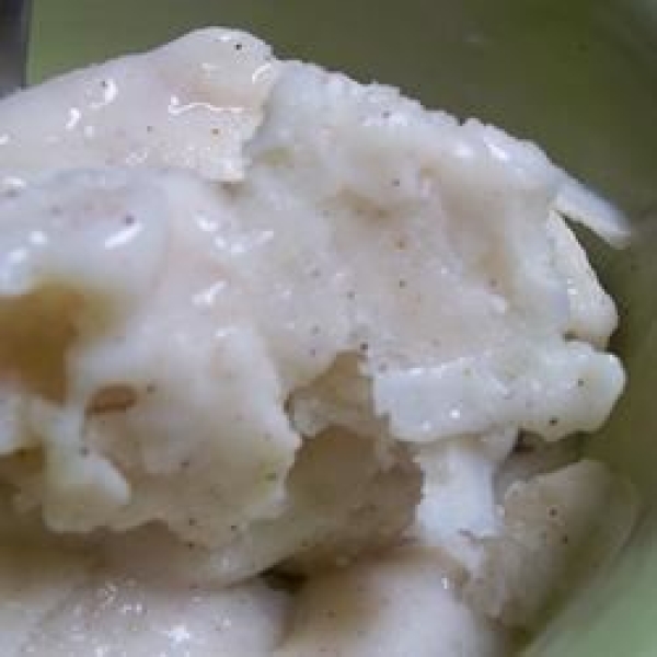 Cinnamon Pear Frozen Yogurt