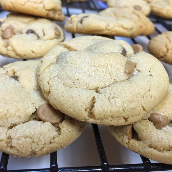 Aunt Cora's World's Greatest Cookies