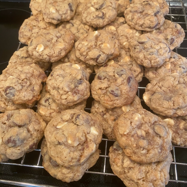 Kitchen Sink Cookies
