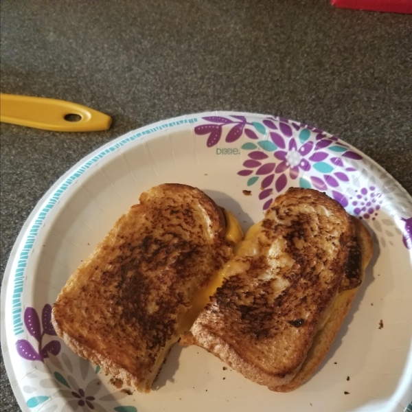 Apple and Bacon Grilled Cheese